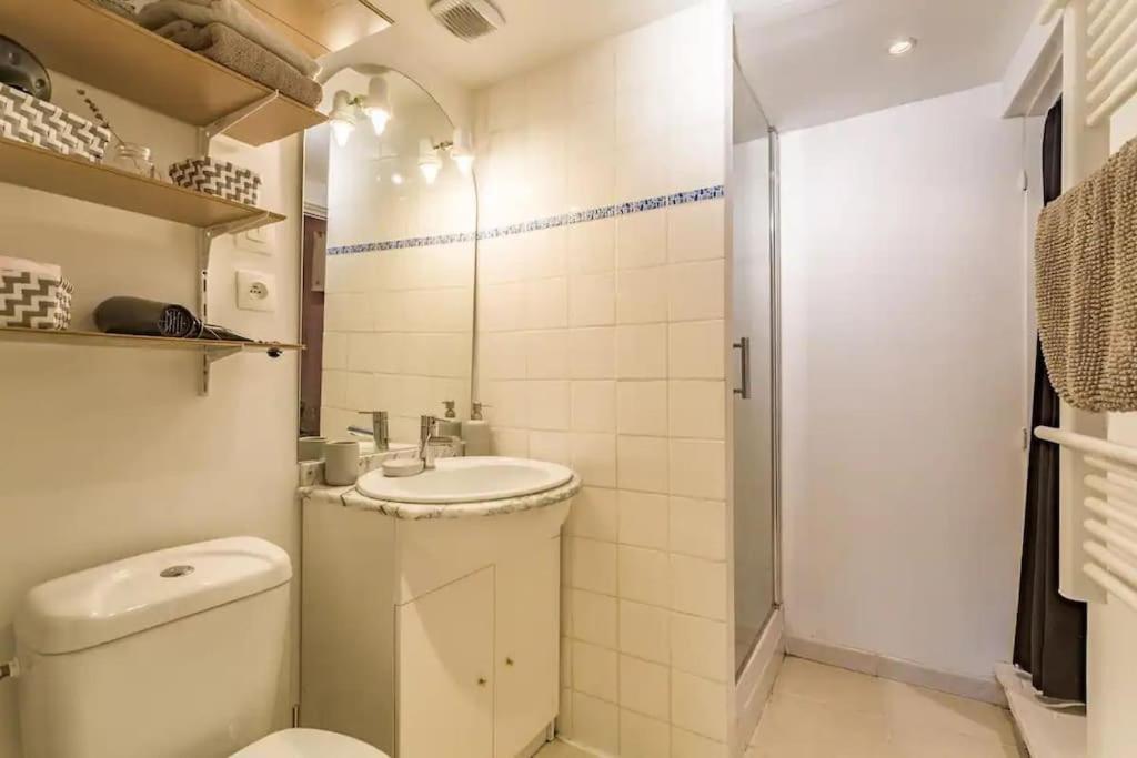 Le Gambetta - Nouveau Proprietaire Estissac Bagian luar foto